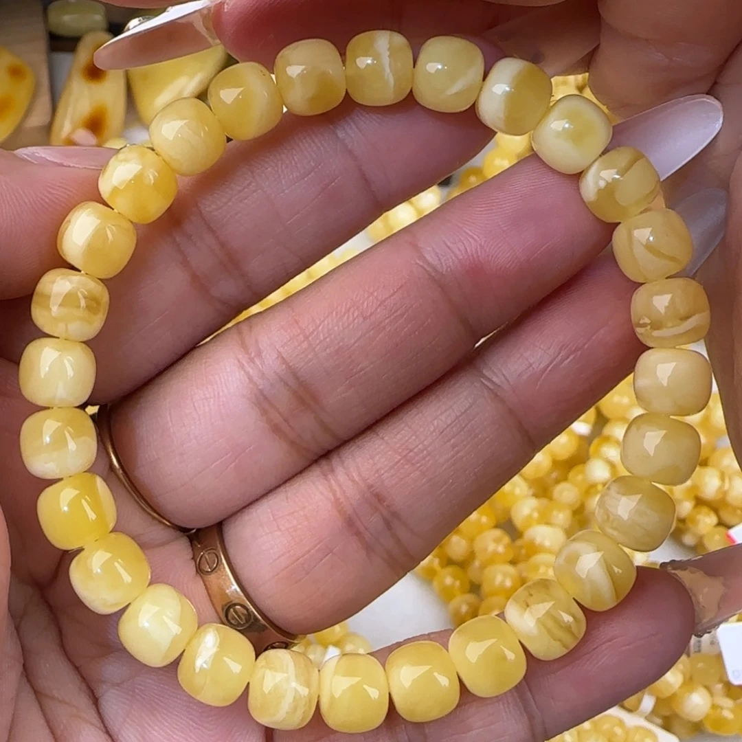 蜜蜡未镶嵌手串妖白花老型手串