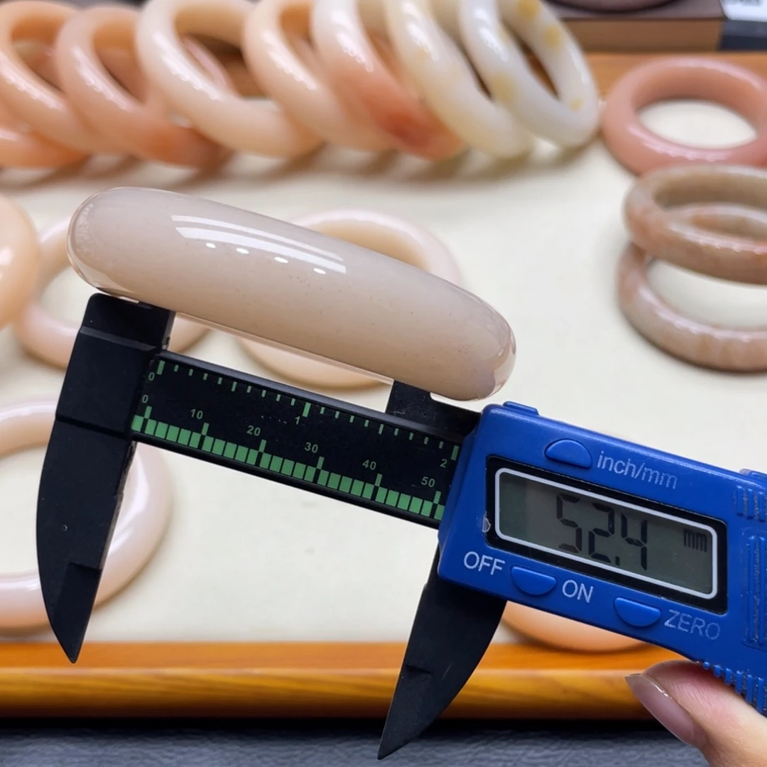 石英质玉手链未镶嵌