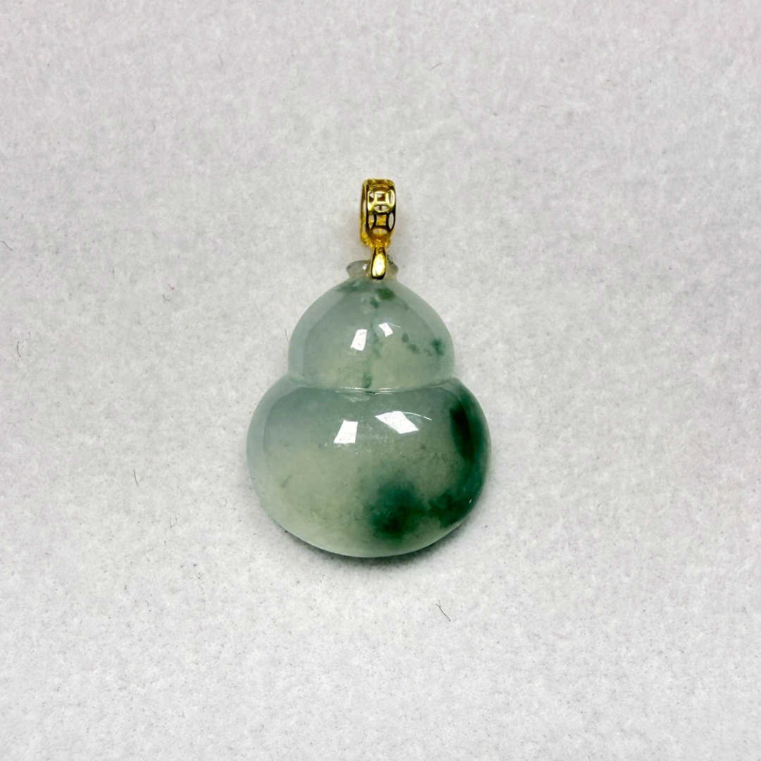 久鱼珠宝  18K金缅甸翡翠挂件 67