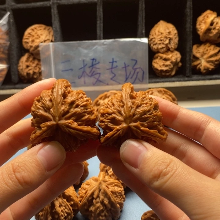 听***手串/手链核桃文山哈哈哈哈哈