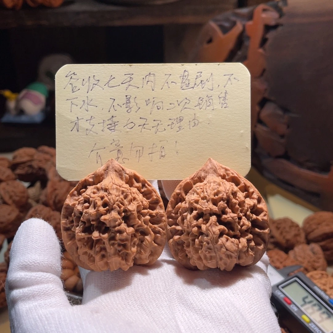 青***苔文玩核桃把件46官帽全品，有磕碰