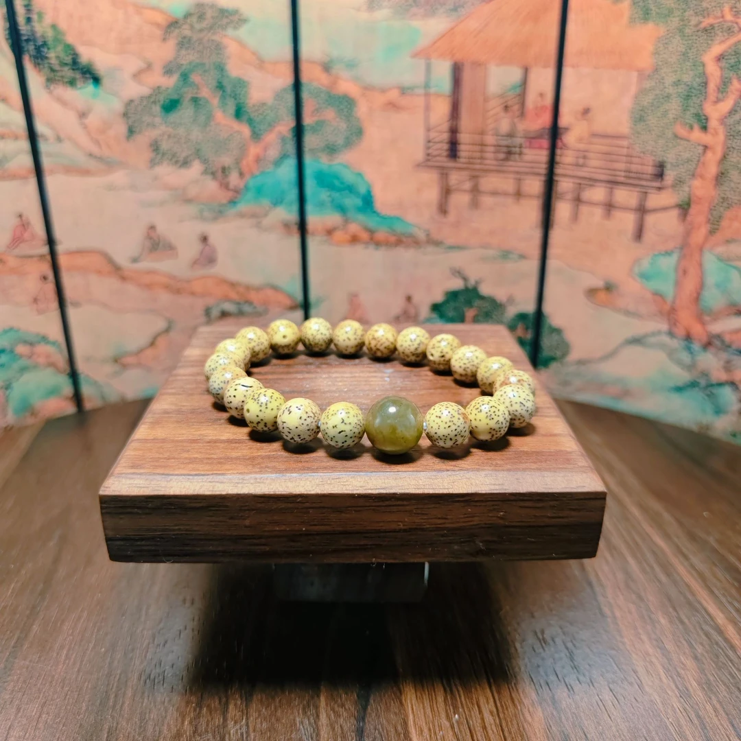 M和田玉星月手串