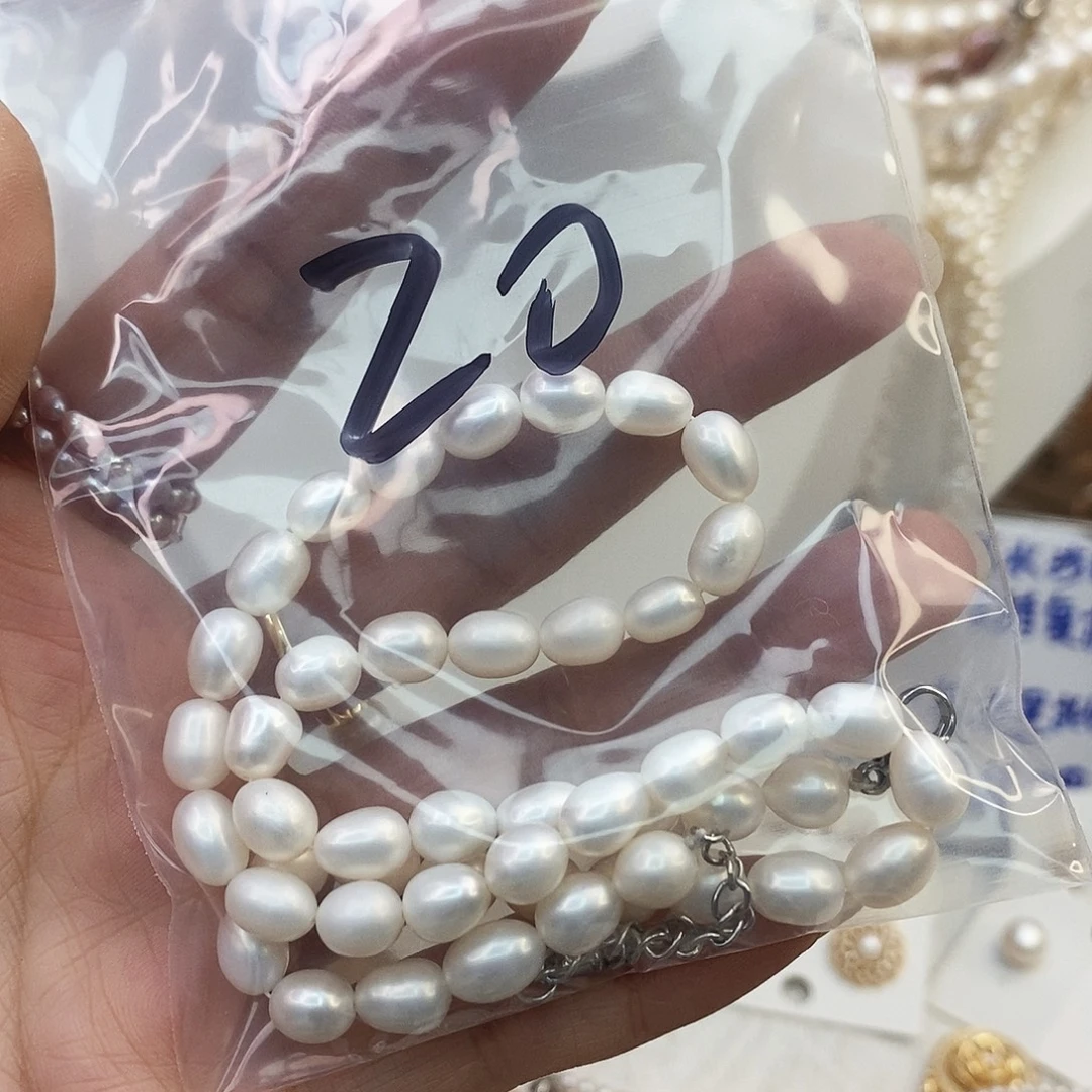 淡水珍珠钛钢耳饰