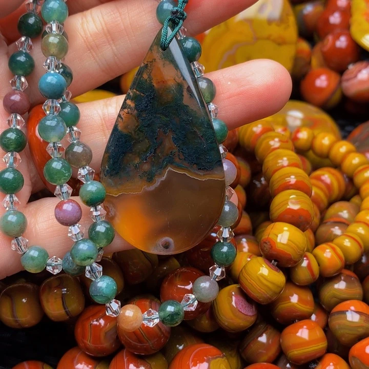 玛瑙/玉髓吊坠未镶嵌