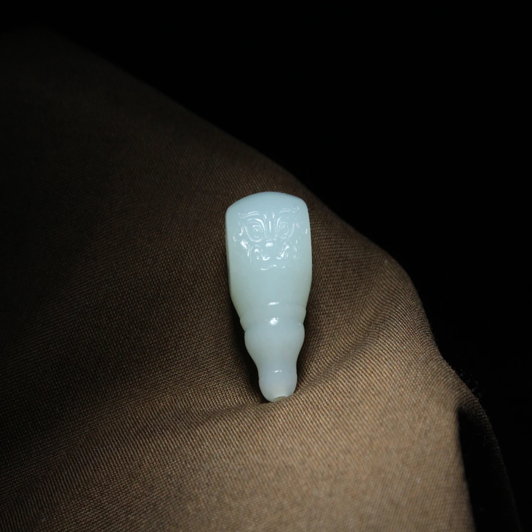 13对孔天然和田玉白玉兽面连体三通百搭配饰尺寸13/24.2/12.8mm6g