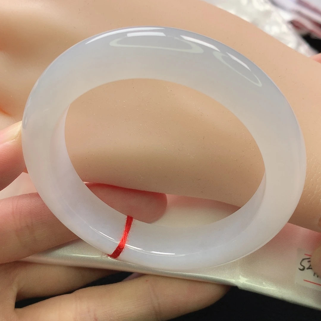 翡翠未镶嵌手镯缅甸52