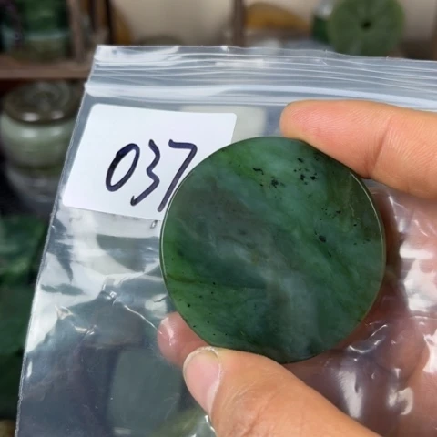 和田玉珠宝半成品未镶嵌一*