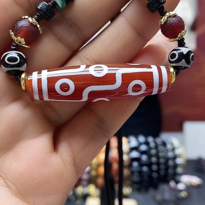 玛瑙/玉髓合金颈饰