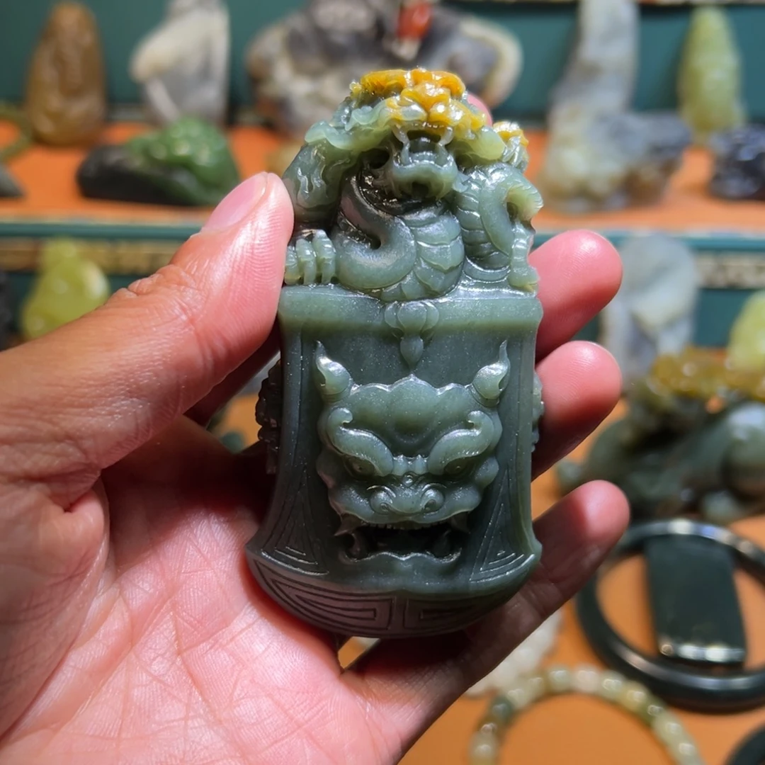 和田玉未镶嵌挂件