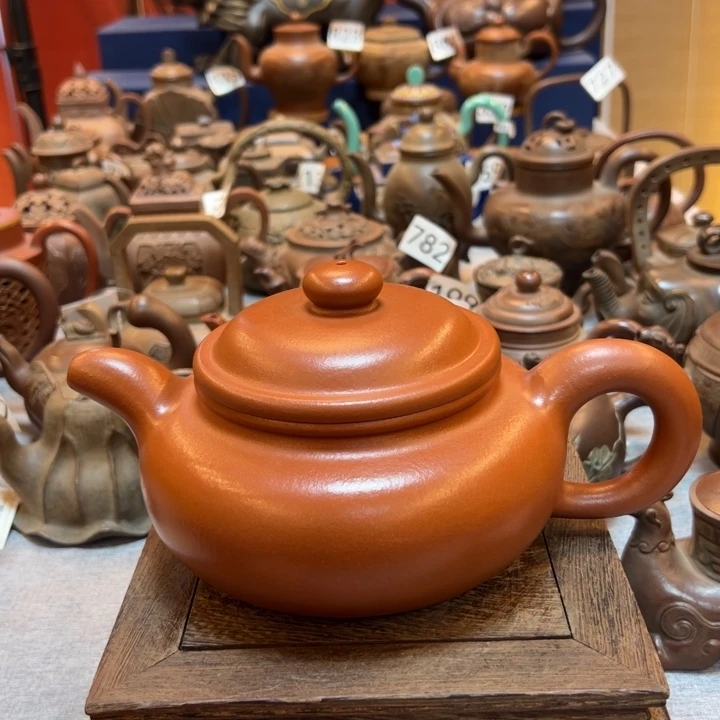 紫砂壶等艺术精品