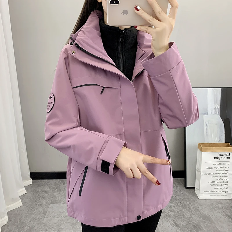 冲锋衣外套女2025新款宽松oversize户外三合一滑雪服年轻漂亮风衣