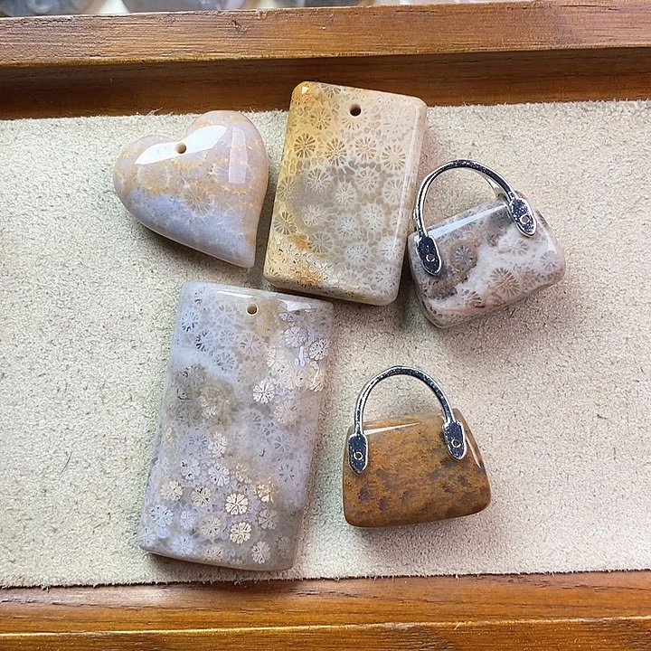 硅化玉颈饰未镶嵌曹*