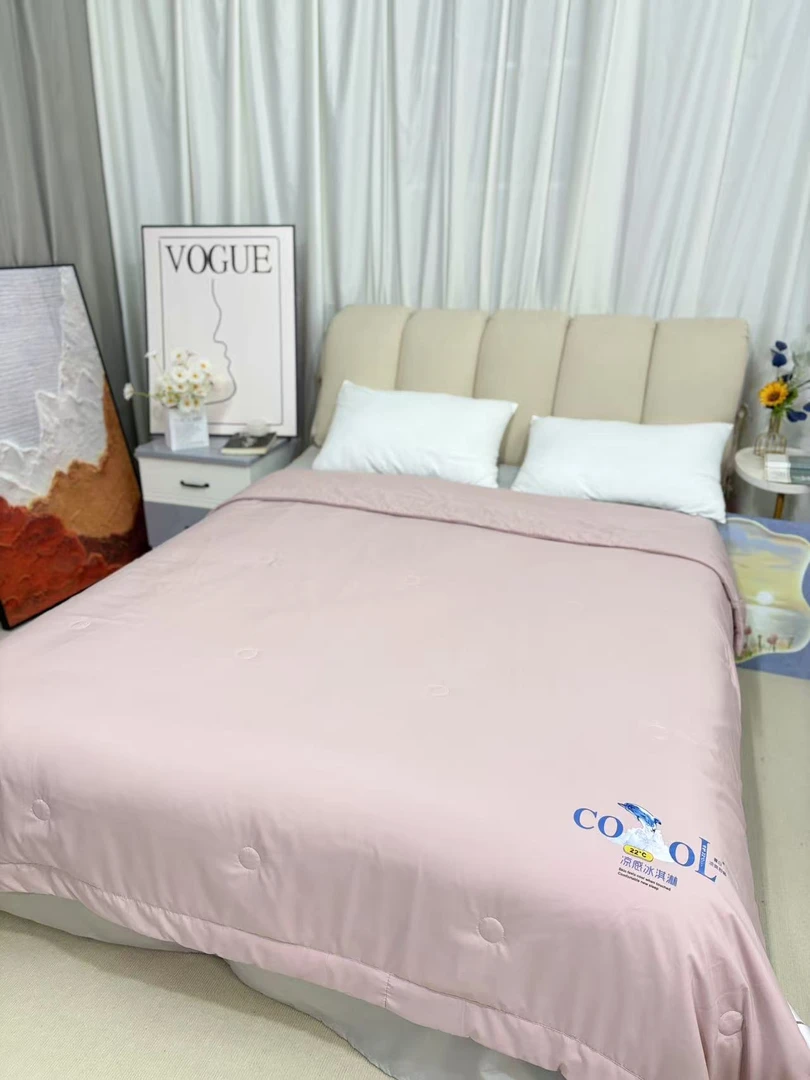 轻奢纯色冰淇凌凉感夏凉被空调被可机洗