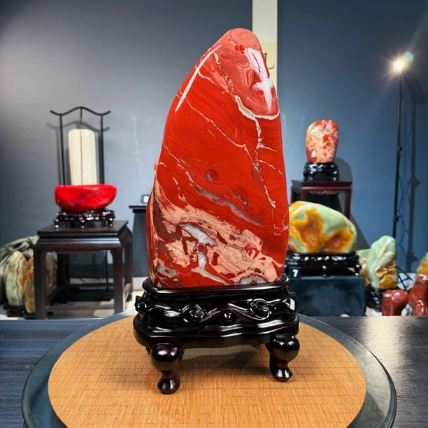 客厅办公室中式红色玉石天然观赏装饰摆件