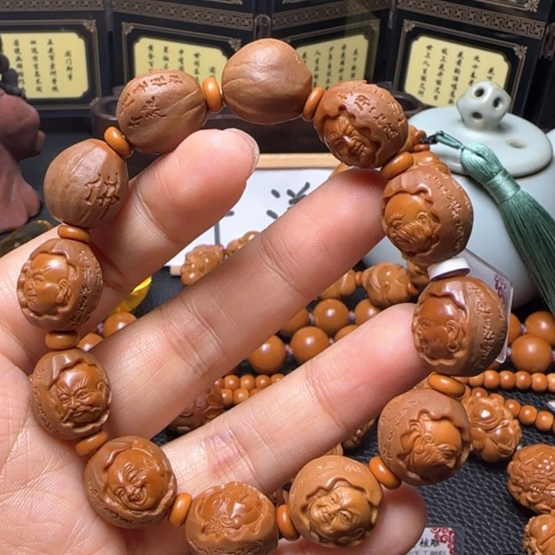 【闪购商品】橄榄核把件包衣十八罗汉