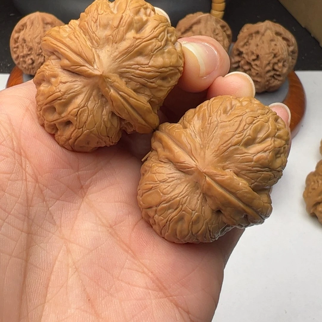 文玩核桃吊坠元宝38