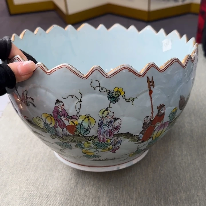 藏品丰富多彩等特色