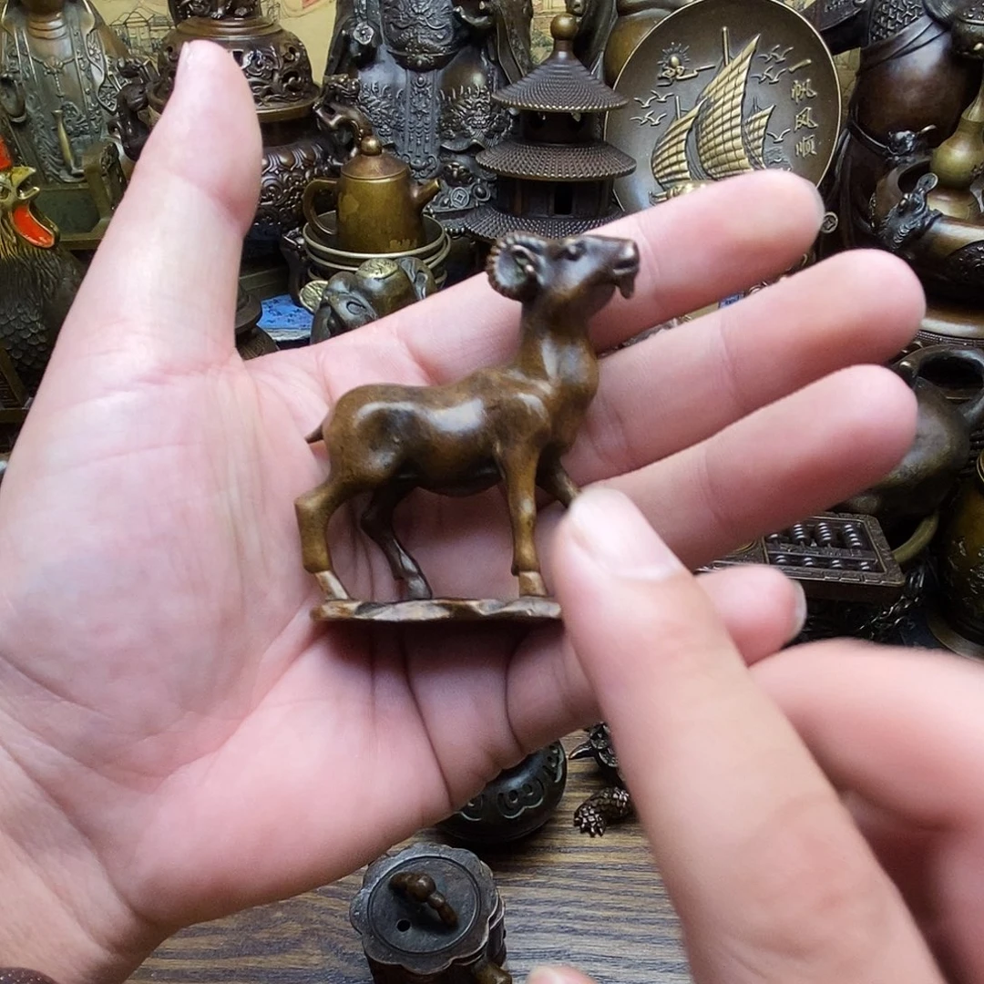 铜器精美摆件商品