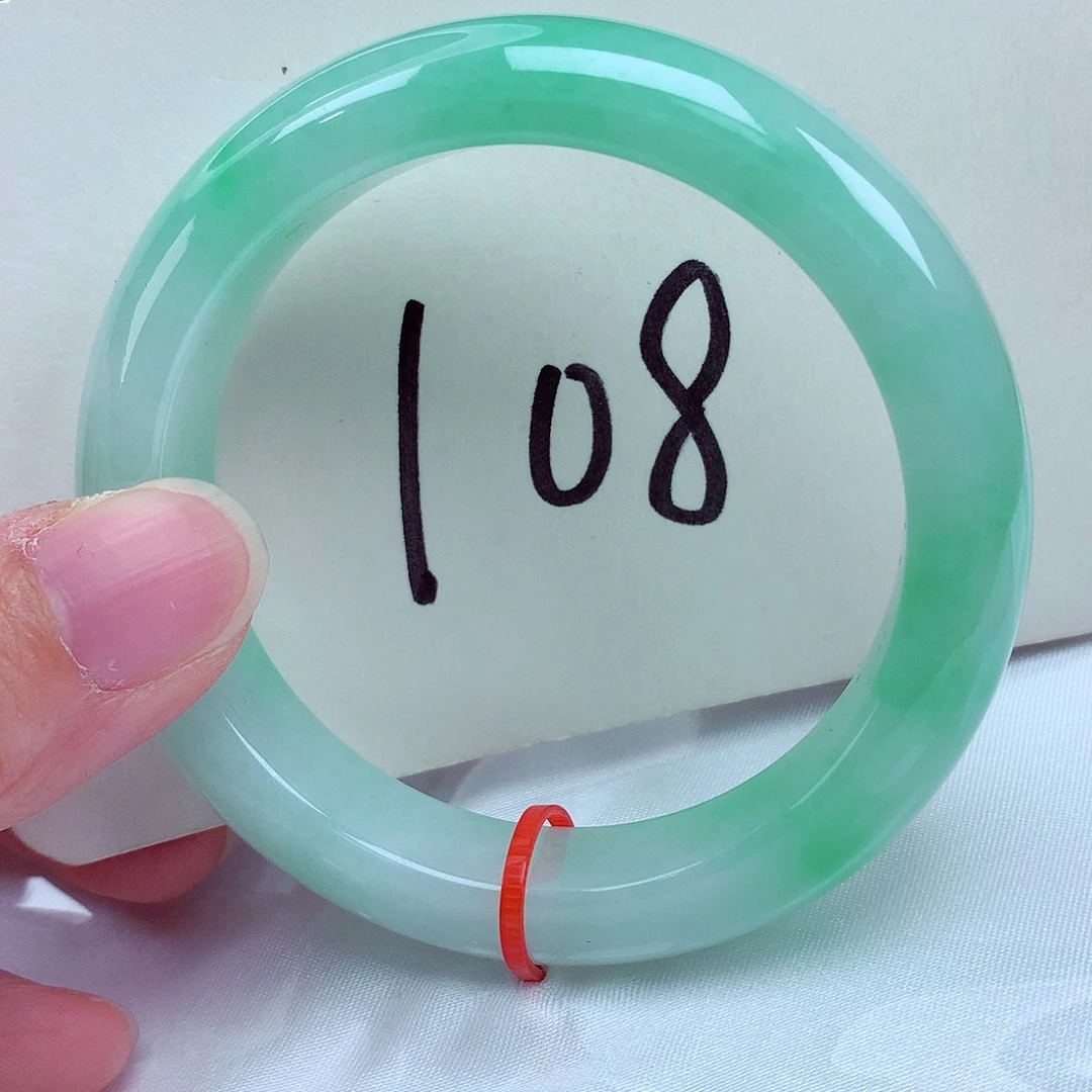 翡翠未镶嵌手镯翡翠