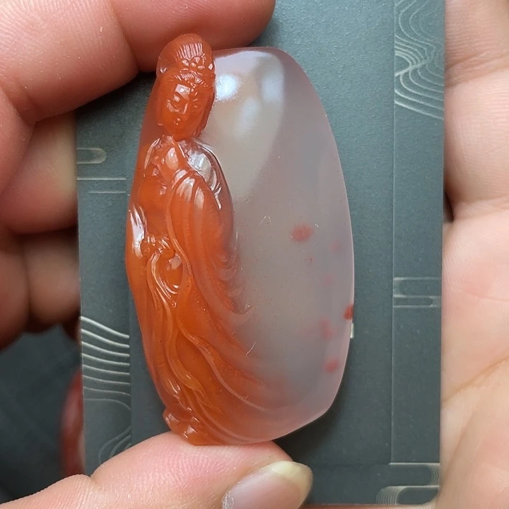 南红玛瑙未镶嵌颈饰