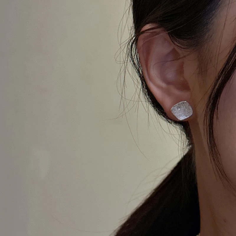 925银耳饰  S925银「闪砂」波光粼粼几何耳钉原创设计百搭时尚耳饰