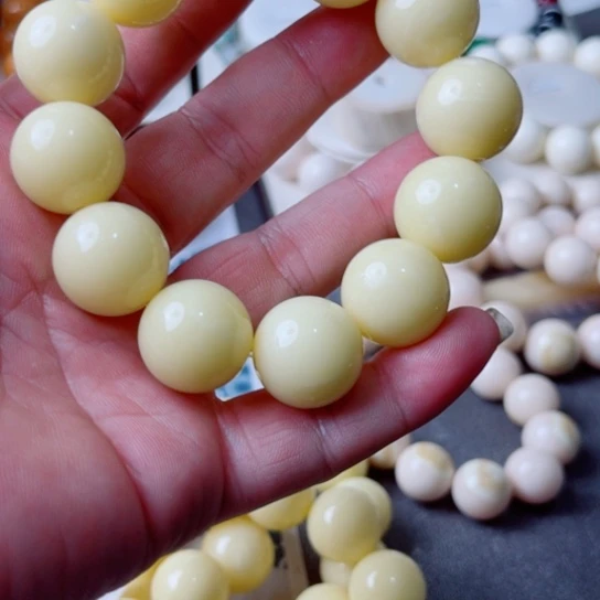 墨香牙卡2.0白色手串
