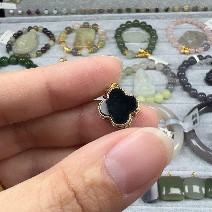 和田玉未镶嵌珠宝半成品