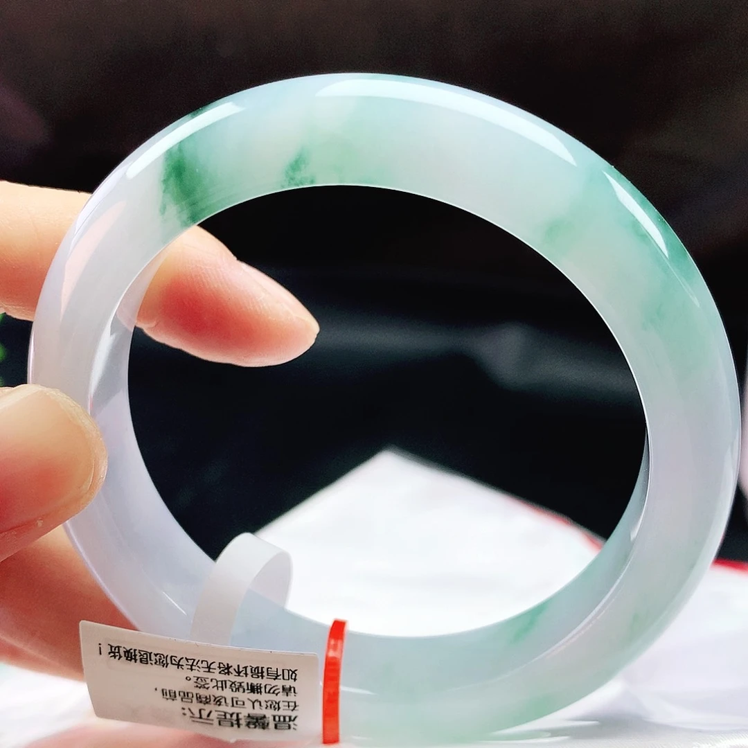 未镶嵌手镯翡翠56圈