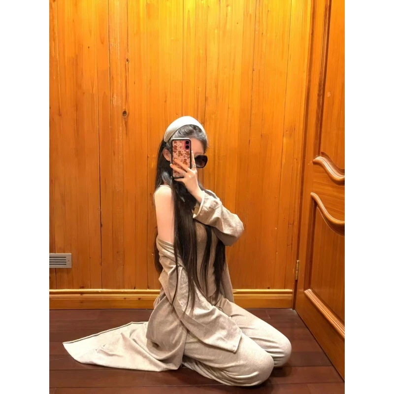 休闲套装慵懒灰色长袖开衫外套吊带背心女秋季高腰直筒长裤三件套