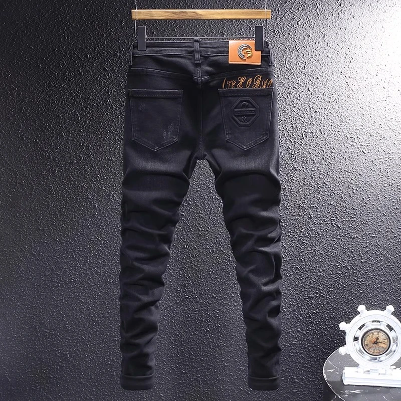 Cebrodz高端简约刺绣黑牛仔裤男士潮流夏新款磨白修身小脚裤子