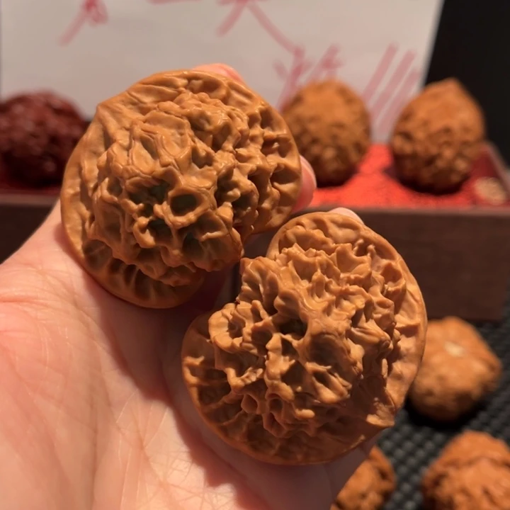 吊坠文玩核桃龙鳞纹