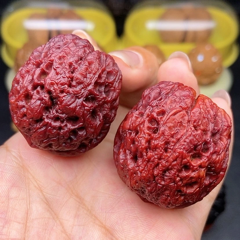 【闪购商品】文玩核桃手串38尺红彩蛇皮球
