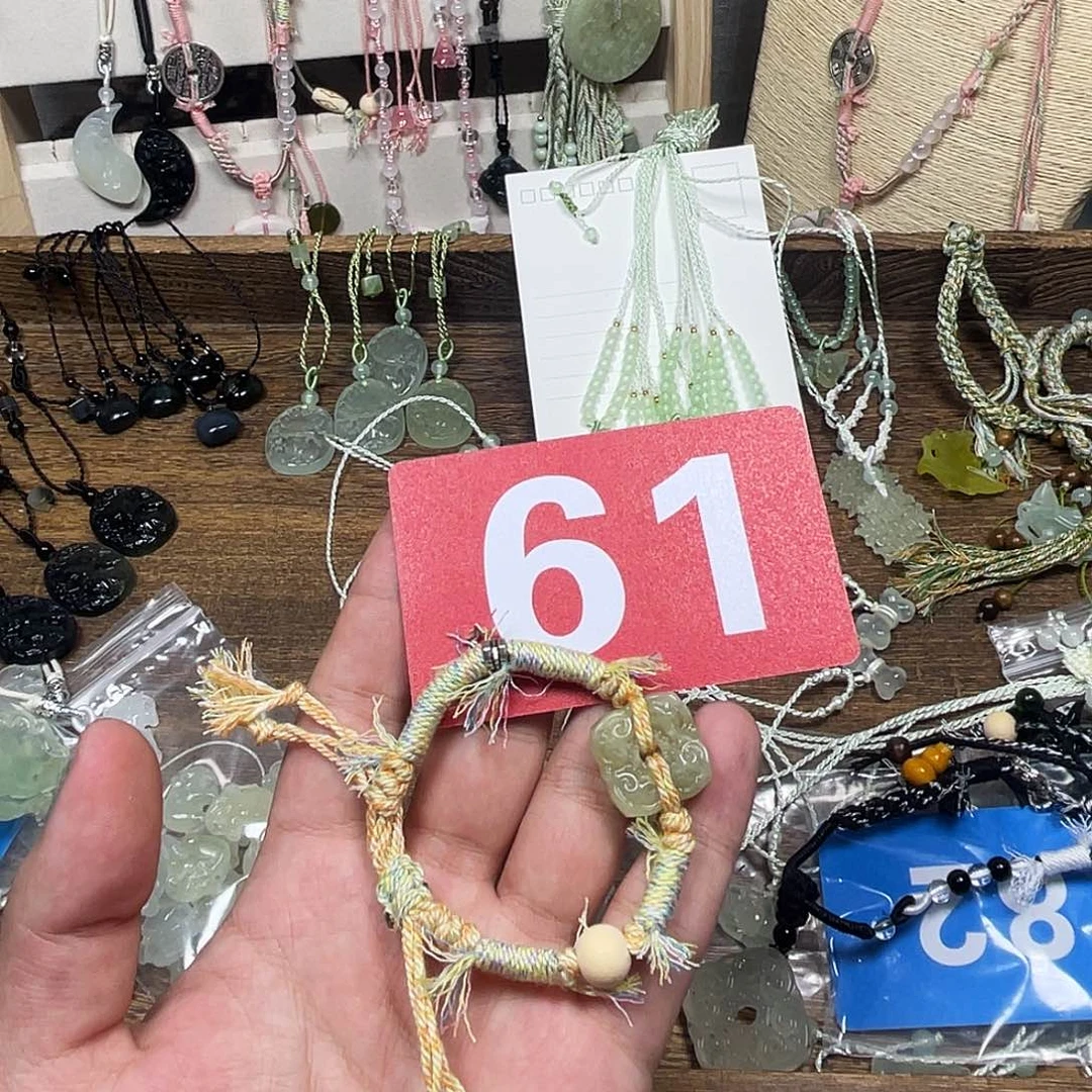 蛇纹石玉合金颈饰