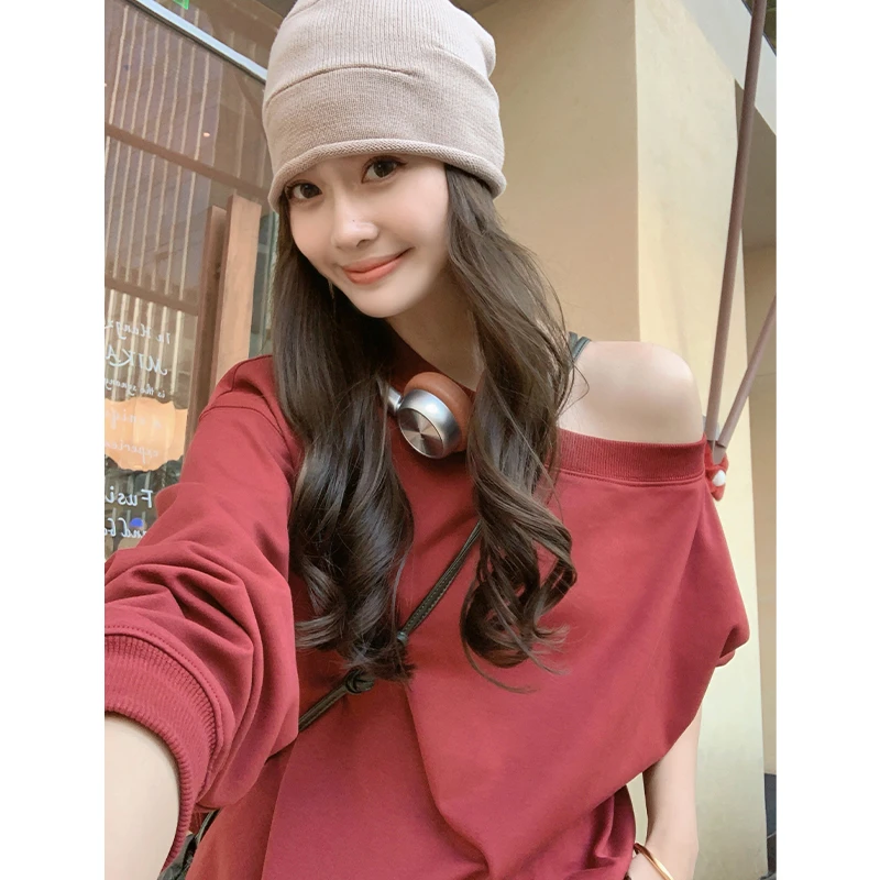 美洋MEIYANG 热恋卫衣 法式优雅船领露肩简约显白宽松上衣