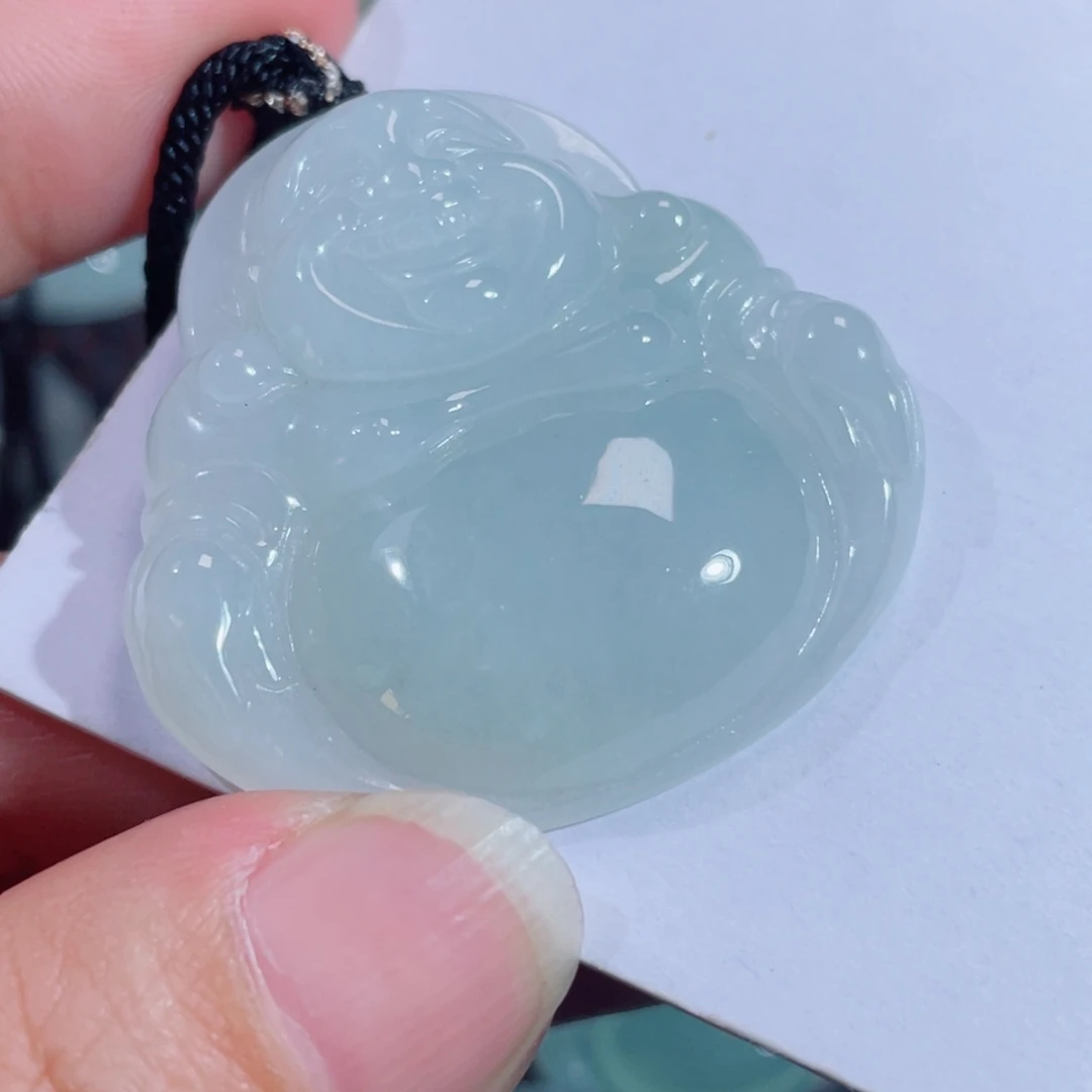 翡翠未镶嵌颈饰我*飞佛公