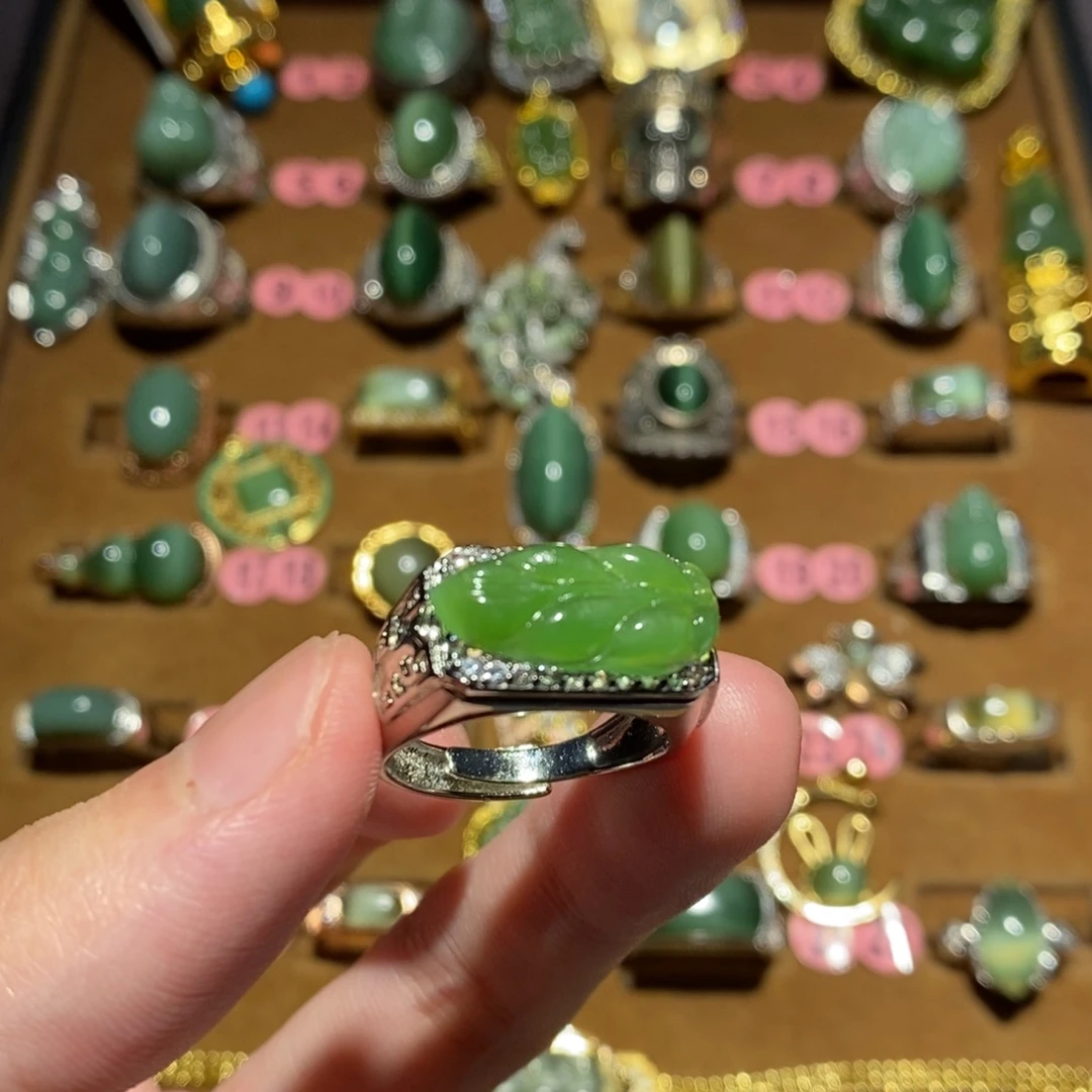 和田玉（碧玉）未镶嵌戒指
