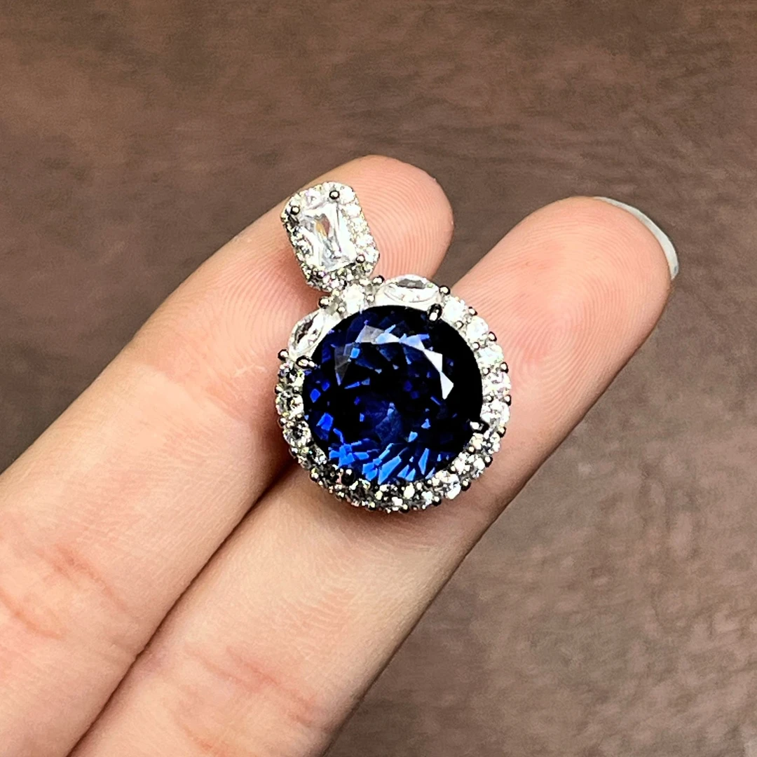 阿鲁沙-典藏高奢培育蓝宝石-精工925镀金吊坠626