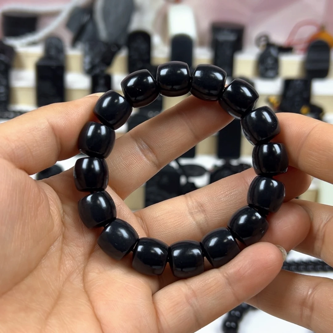 和田玉（墨玉）未镶嵌颈饰卡14直切手串货头