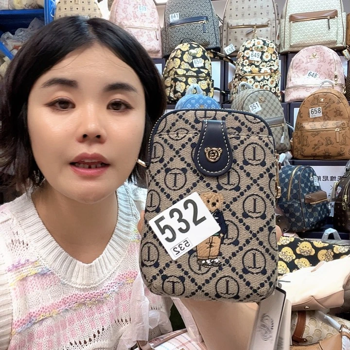 PVC包包包包包包包包吧