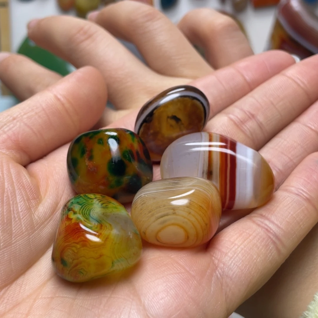 【闪购商品】未镶嵌玛瑙/玉髓珠宝奇石春***，