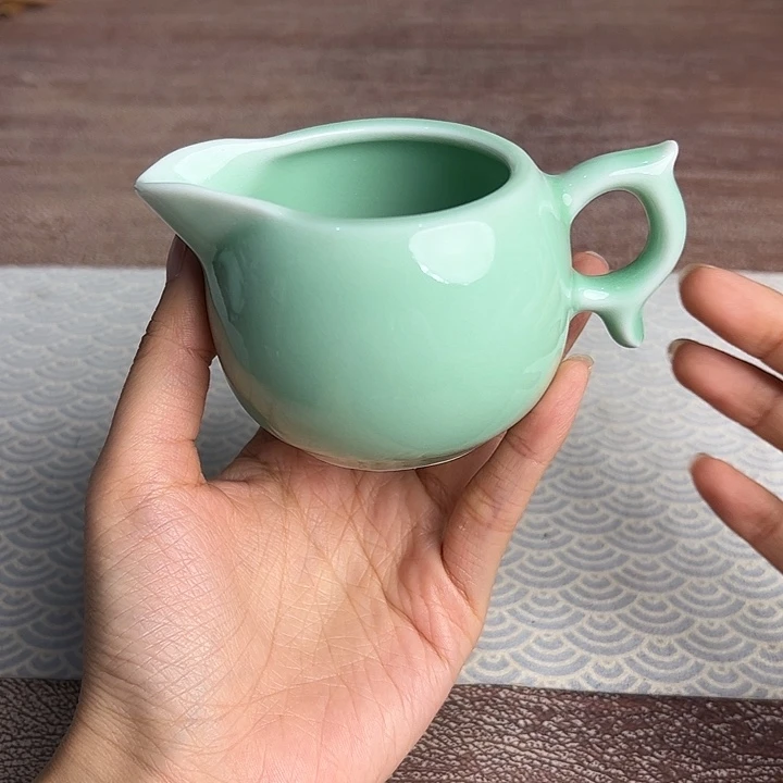 龙泉云间青瓷小米茶器