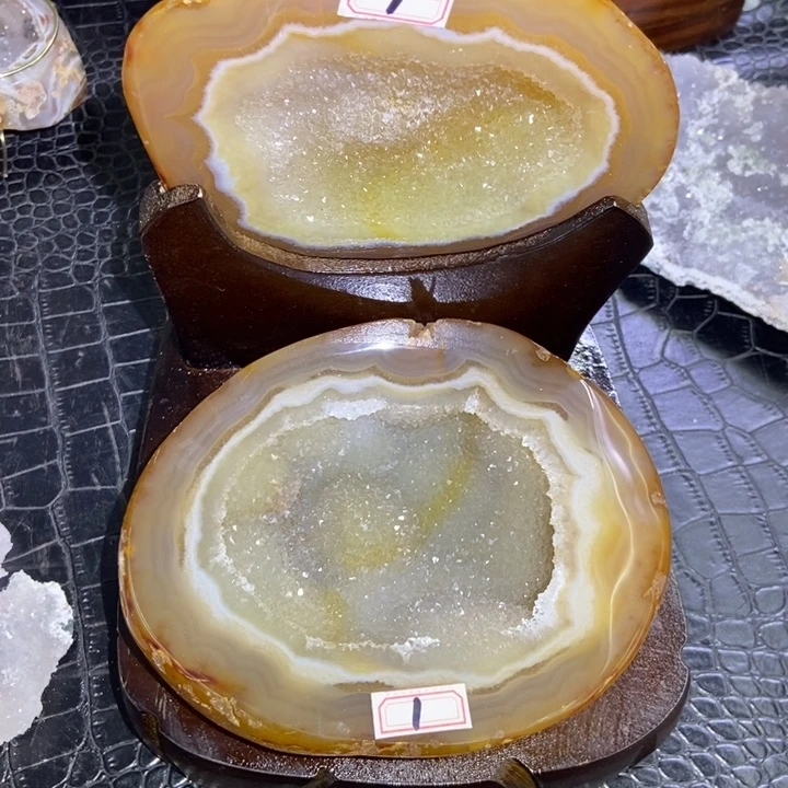 珠宝半成品水晶未镶嵌聚宝盆