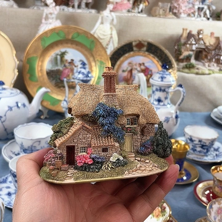 中古欧瓷瓷器小房子