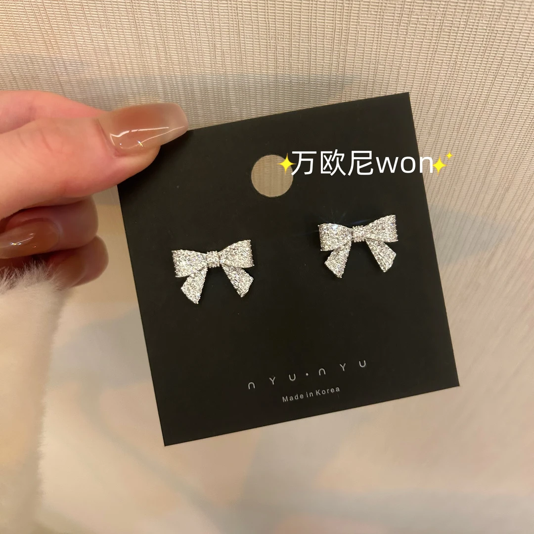 925银合成锆石耳饰 CHANGE x 幸运结温柔耳饰 轻奢高级感 主 E349