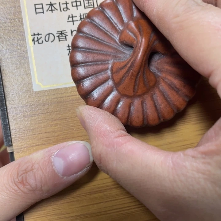 紫砂我亲亲你的小姐姐