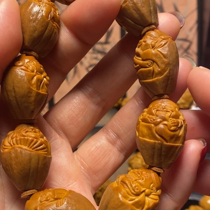 橄榄核手串/手链包衣财神