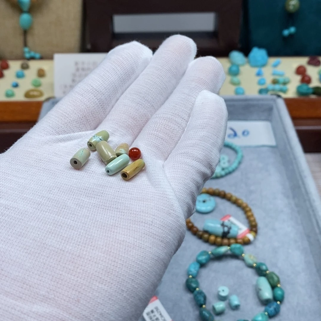 未镶嵌配饰南红玛瑙