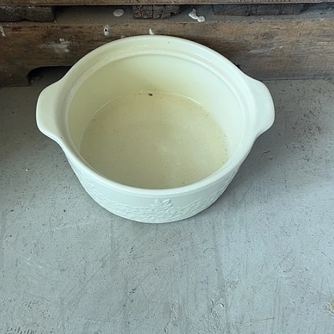 微瑕，不能明火，长17高7奶油