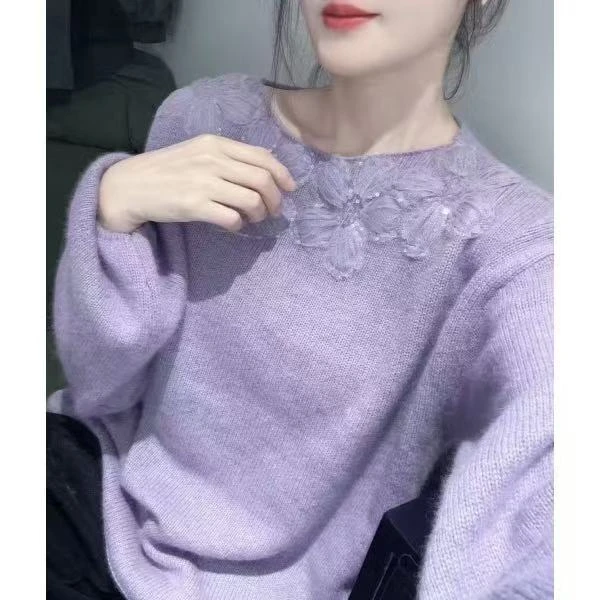 秋冬新款圆领重工立体花朵设计感软糯套头针织毛衣女