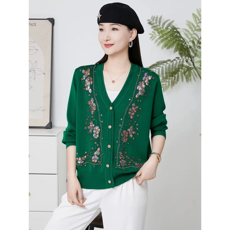 829秋冬季新款重工镶钻亮片针织开衫外套V领中年妈妈装打底衫毛衣